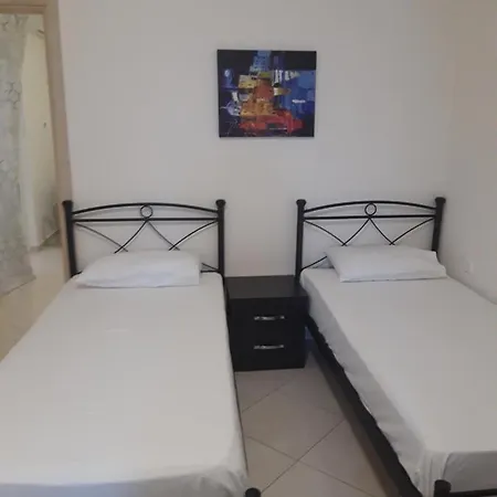 بيت ضيافة Duro Apartments *