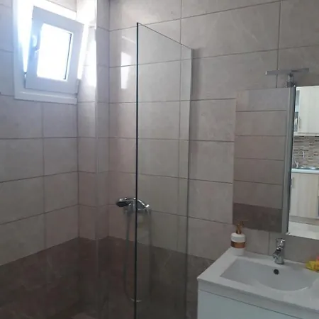 Duro Apartments كساميل